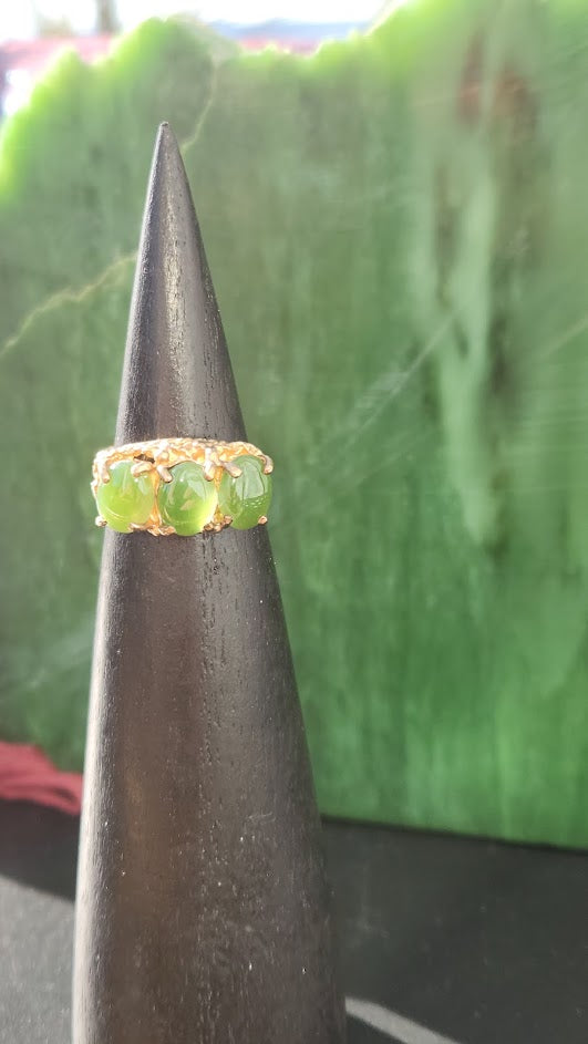 Vintage Jade Oval Three Stone Ring -
