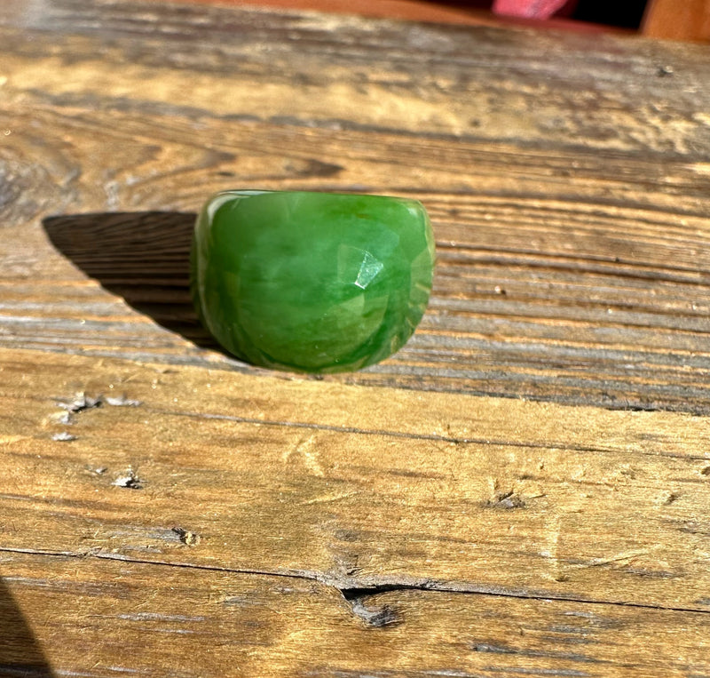 AA Siberian Jade Faceted Ring, Size 6.25