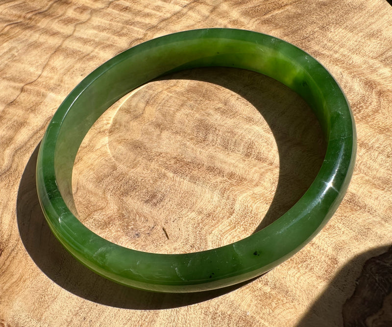 A Grade Canadian Nephrite Jade Bangle - 54 x 9.5mm - As Is
