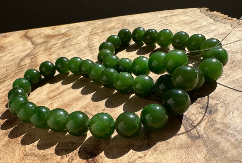 10mm Unstrung Canadian Beads*