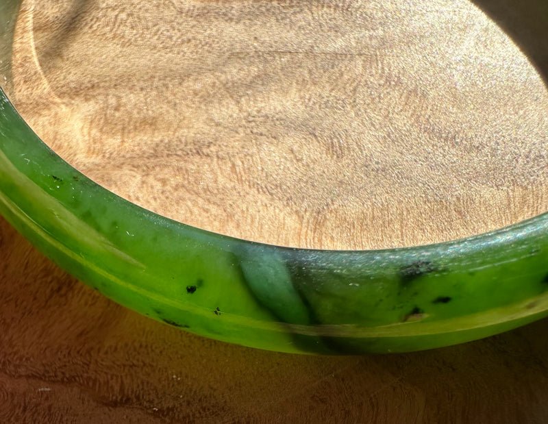 A Grade Canadian Nephrite Jade Bangle - 54 x 8.5mm