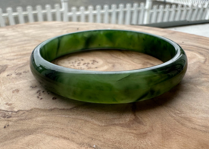 A Grade Canadian Nephrite Jade Bangle - 56 x 10.5mm - As Is