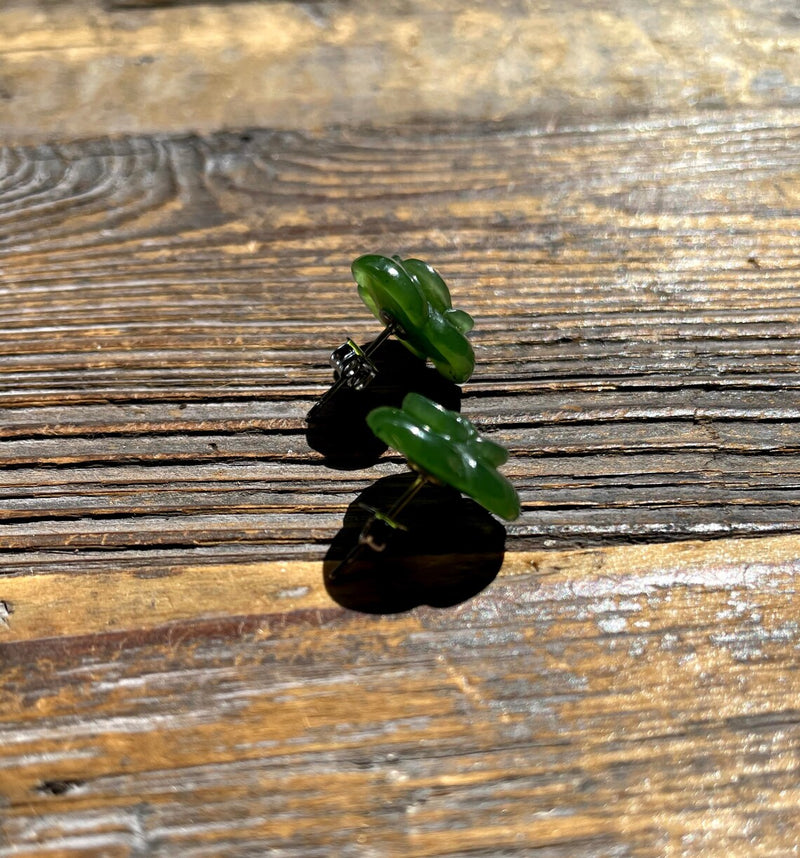 Jade Flower Earrings - 13mm