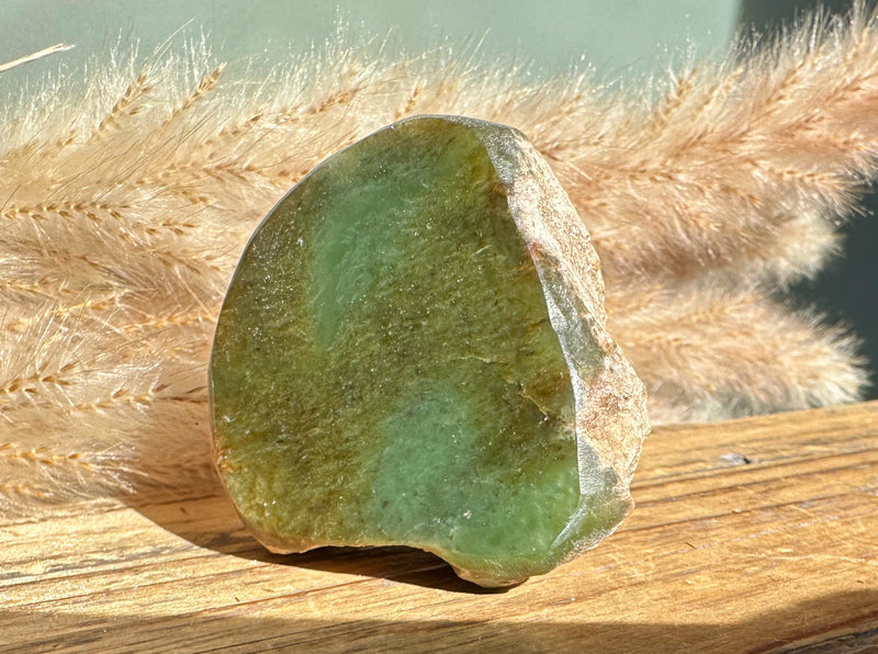 Wyoming Apple Green Jade Nugget, 90g