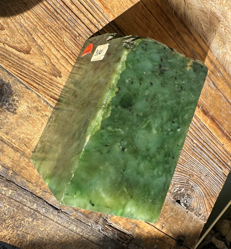 Canadian Rough Jade , 1lb 9oz