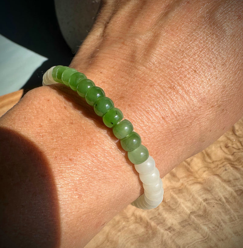 Nephrite Jade Transition Bead Bracelet 6x4mm*