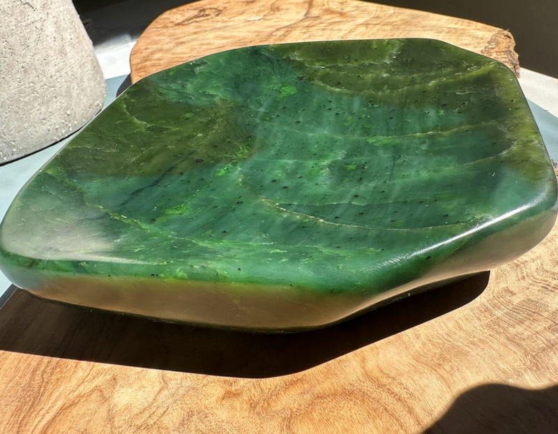 Canadian Jade Dish - 2lbs 4oz*