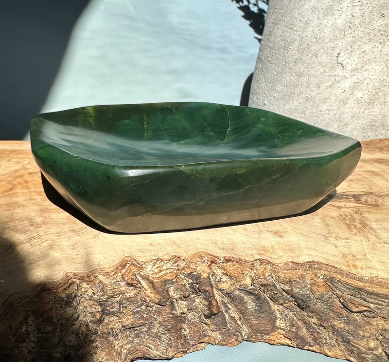 Canadian Jade Dish - 2lbs 4oz*