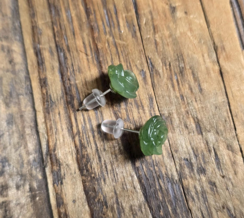 Nephrite Jade Rose Earrings, 10mm