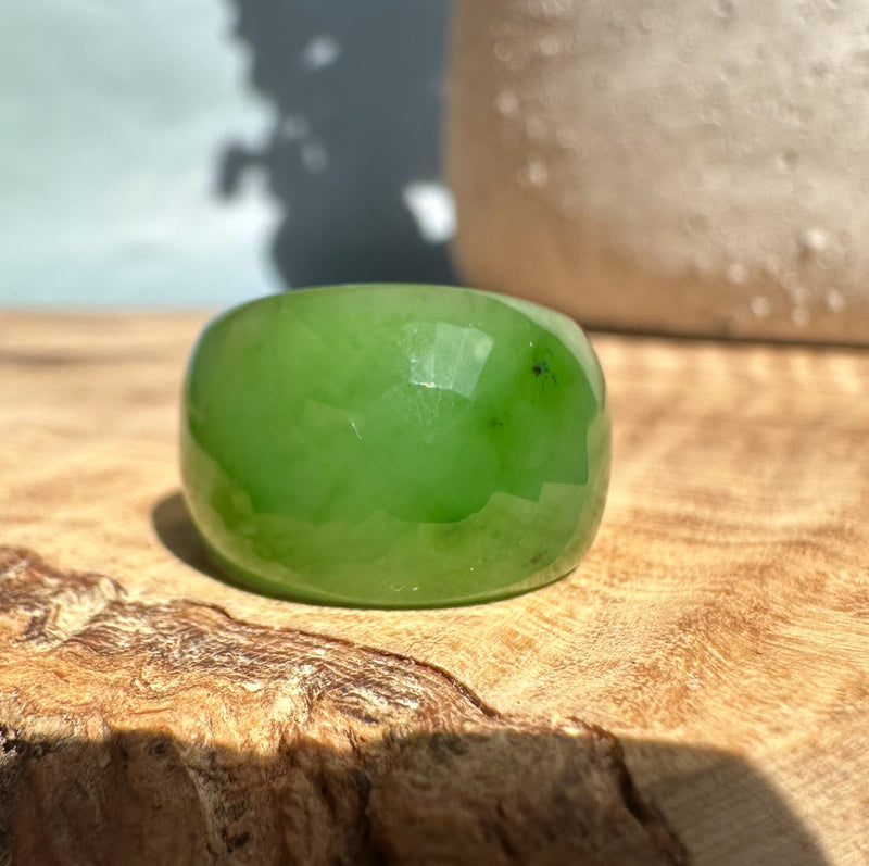 Polar Jade Wide Faceted Band Ring, Size 7 as is