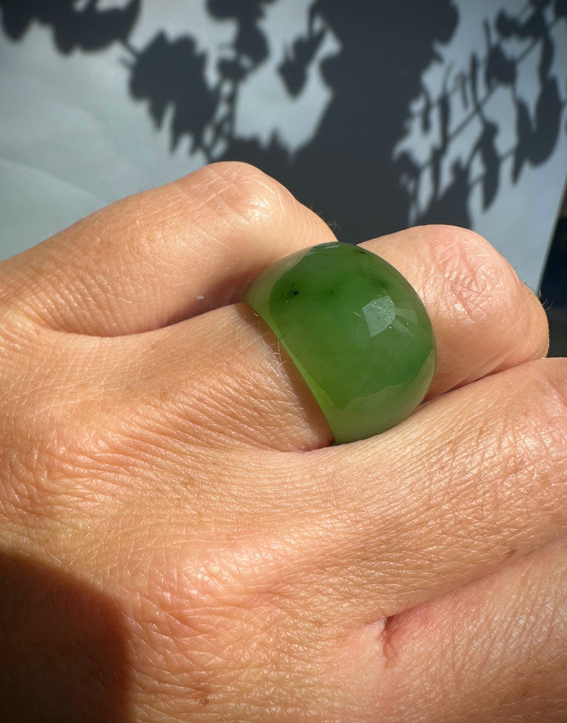 Polar Jade Wide Faceted Band Ring, Size 7 as is