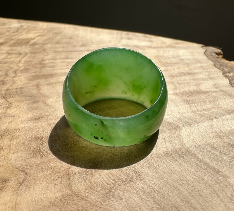 Polar Jade Wide Faceted Band Ring, Size 7 as is