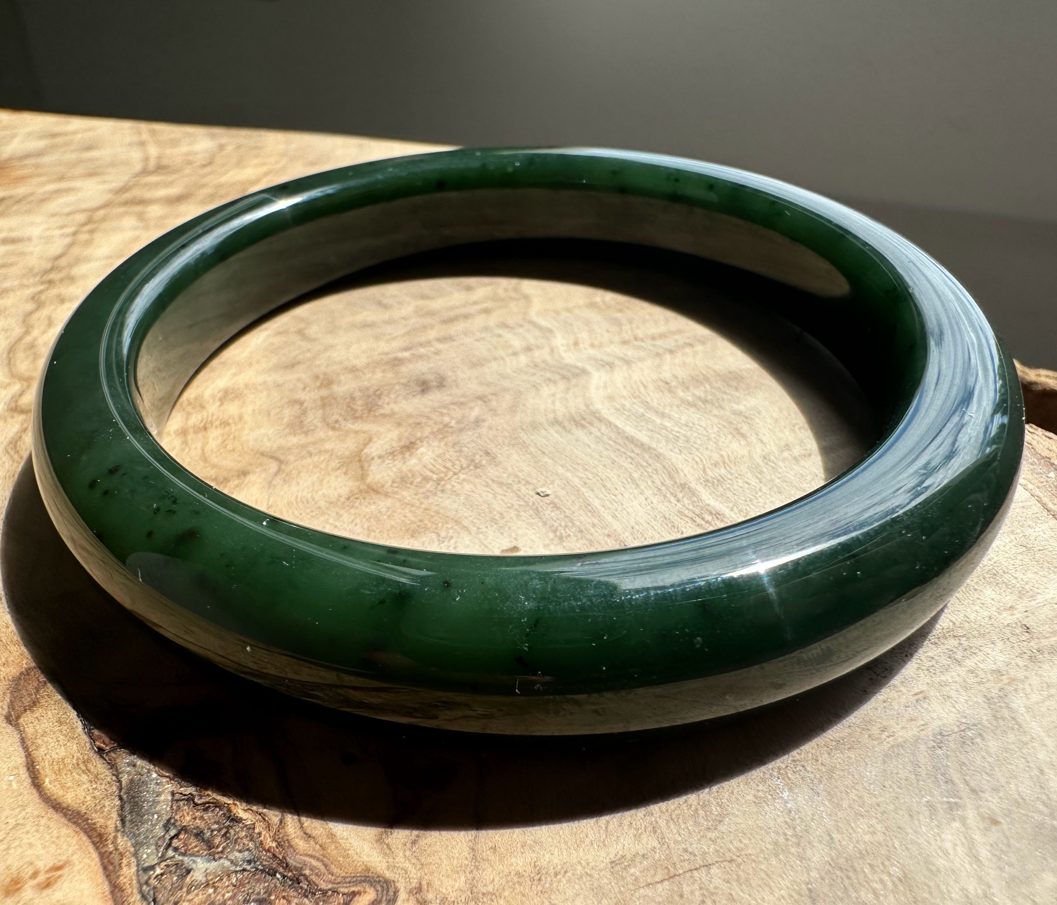 Dark Green Canadian Jade Bangle - 65 x 13mm – Jade Mine