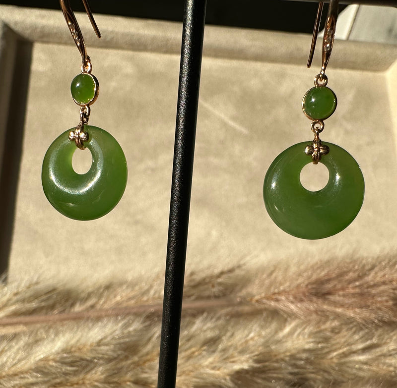 18k AA Round Jade Earrings