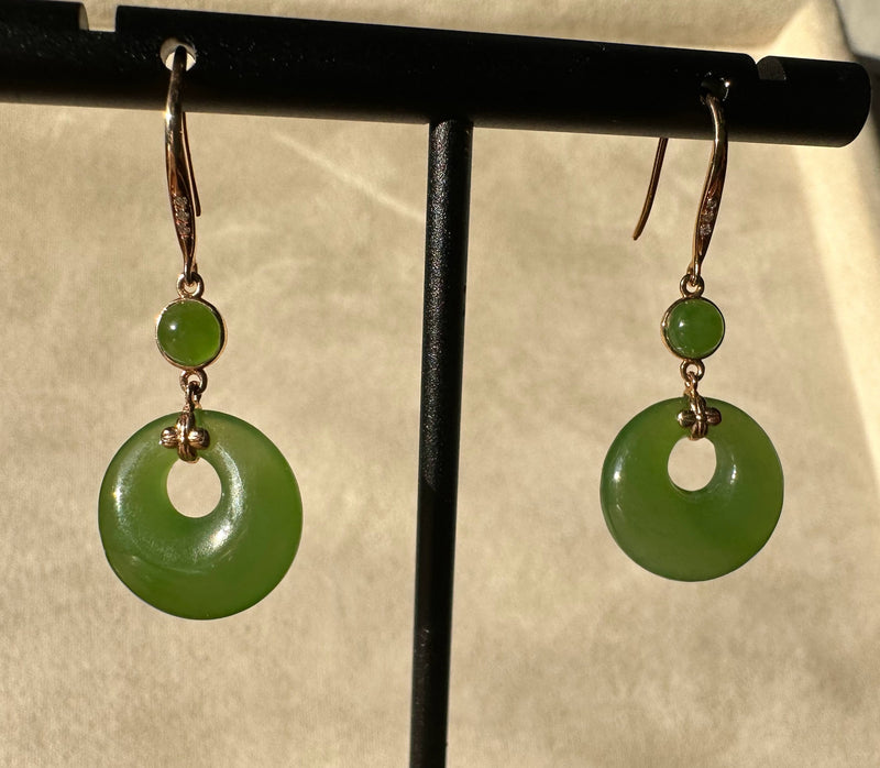 18k AA Round Jade Earrings