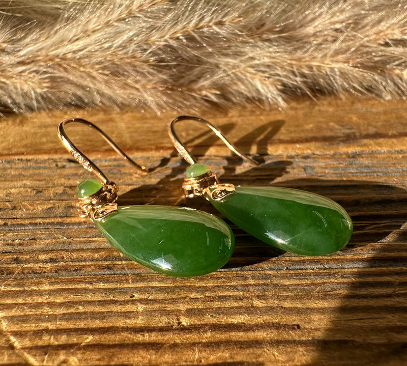 18k AA Teardrop Jade Earrings