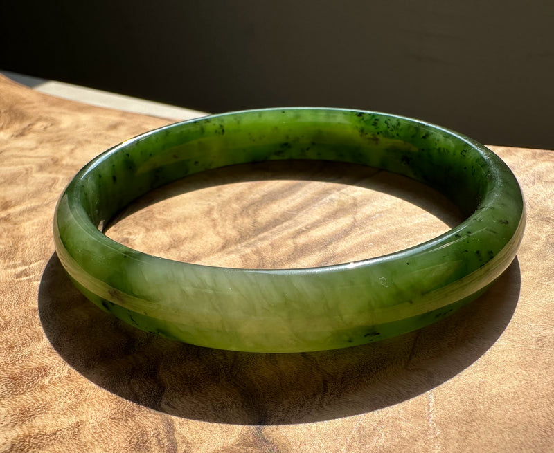 Canadian Jade Bangle 62 x 11.5mm *