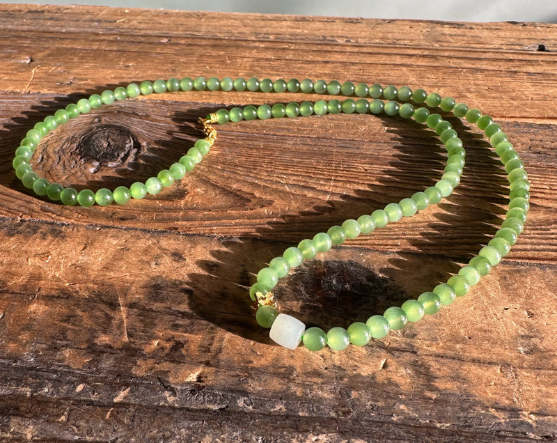 AA Siberian Nephrite Jade Bead Necklace with 18k Setting