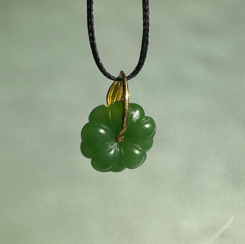 AA Rich Green 18k Flower Pendant