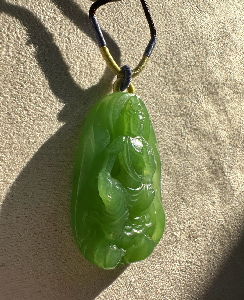 AA+ Siberian Jade Guanyin Pendant, 38x24mm