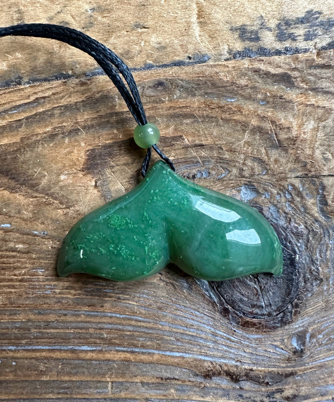 Jade Whale Tail Pendant 39mm – Jade Mine