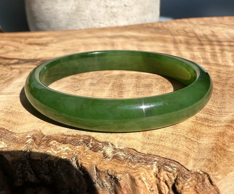 A Grade Canadian Nephrite Jade Bangle - 54 x 9.5mm - As Is