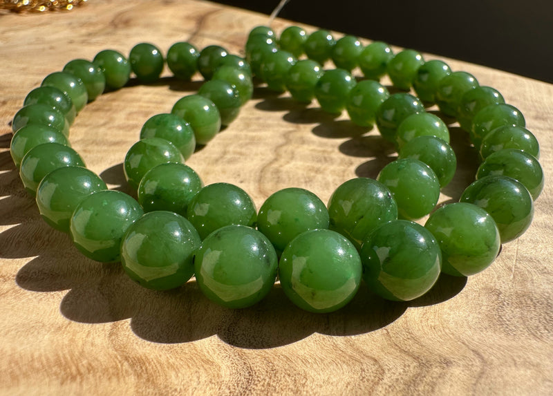 8mm Unstrung Canadian Beads*