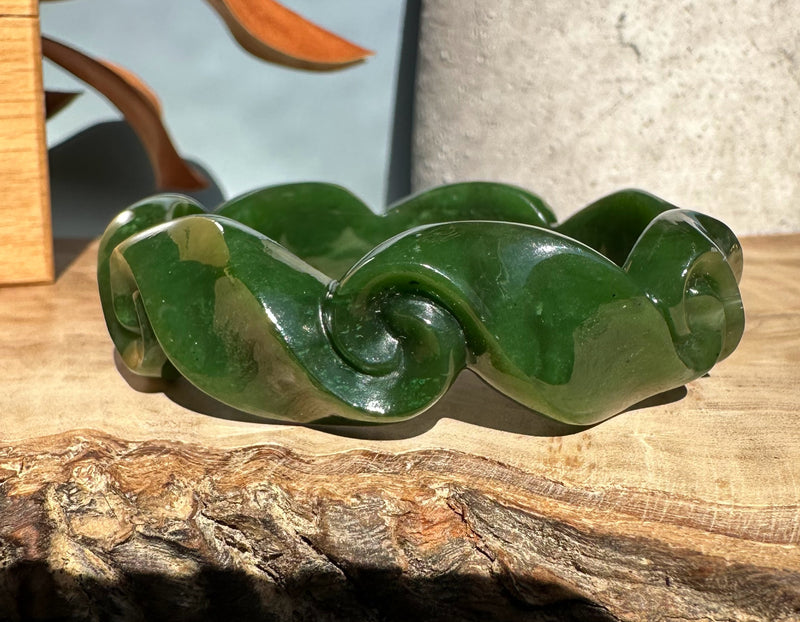 Canadian Jade Carved Bangle 63mm*