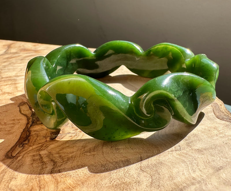 Canadian Jade Carved Bangle 63mm*