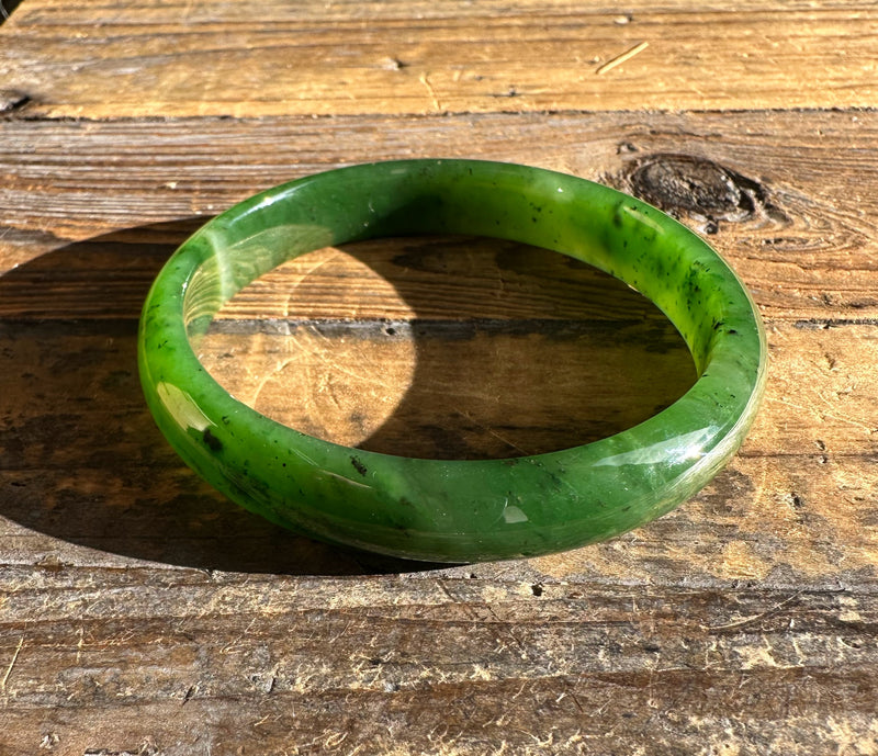 Canadian Jade Bangle 60.5 x 11.3mm