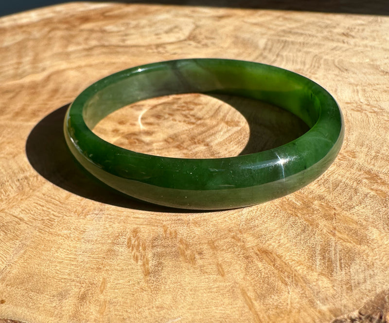 A Grade Canadian Nephrite Jade Bangle - 54 x 10.5mm