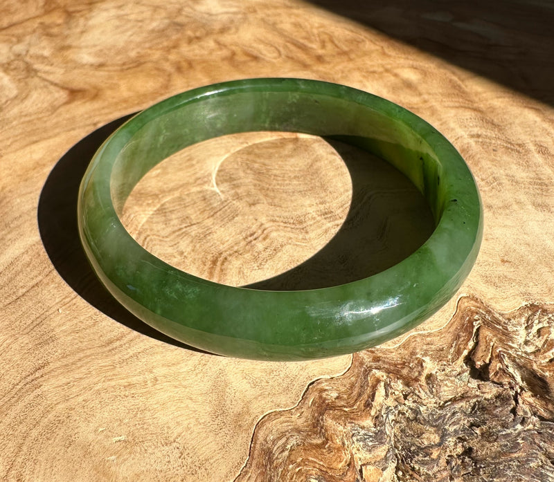 A Grade Canadian Nephrite Jade Bangle - 53.5 x 12mm