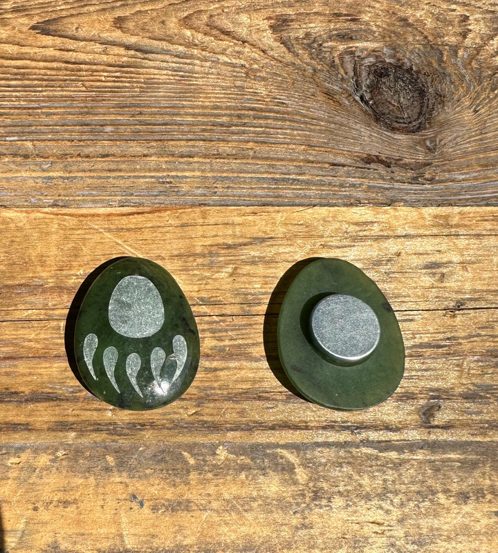 Canadian Jade Bear Paw Magnet 35mm green jade with a white paw print and a metal magnet back
