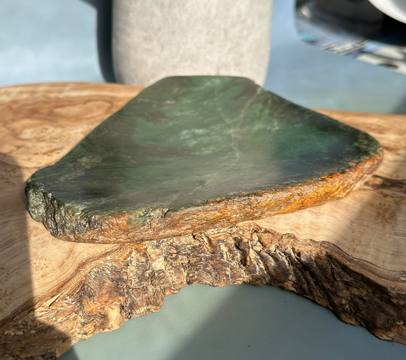 Canadian Jade Dish - 2lbs 1oz*