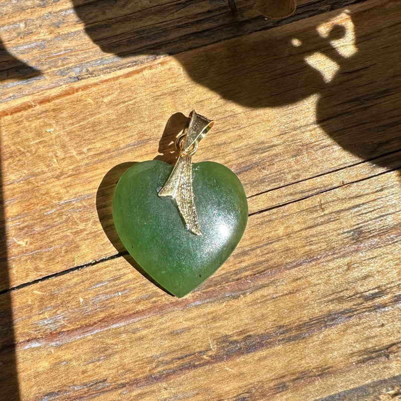 Vintage Jade Heart Pendant 20mm