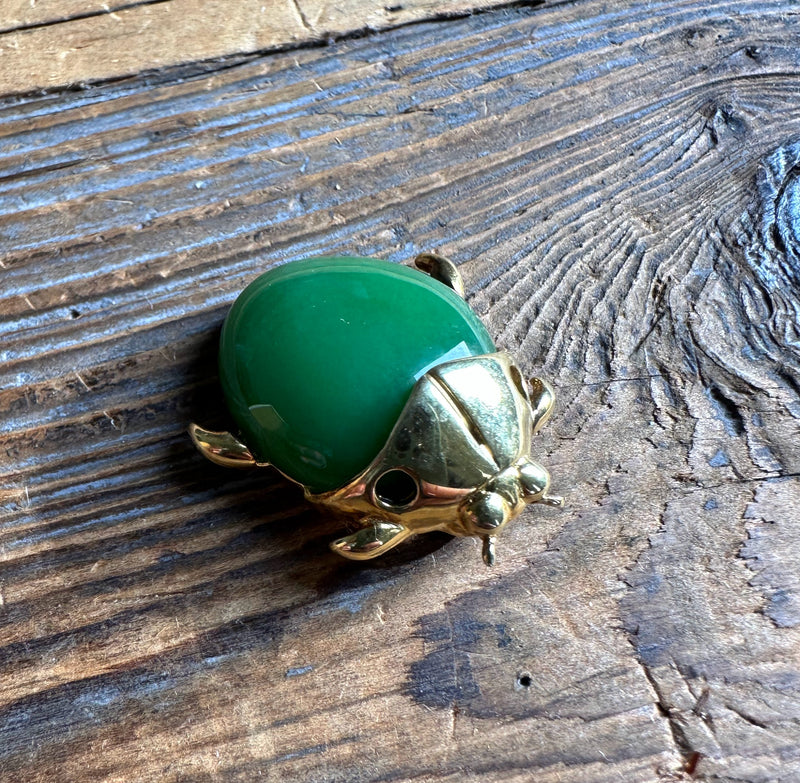 AA Grade Siberian Jade Bug Pendant*