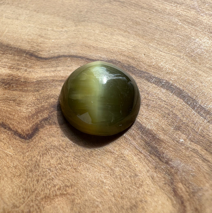 Siberian Cats Eye Cabochon - 11 mm - Only the 1