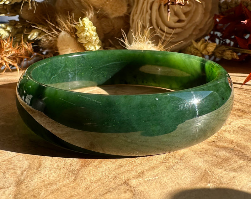 Canadian Jade Bangle - 57.5 x 16mm