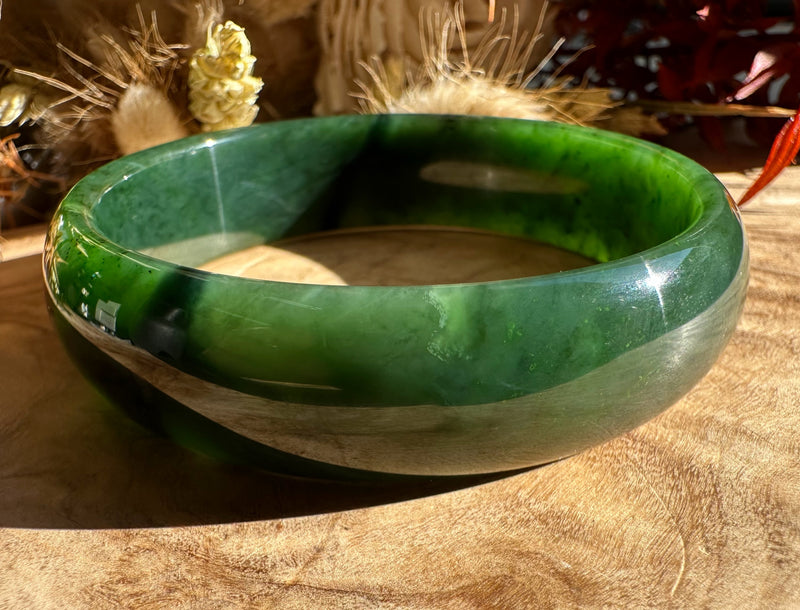 Canadian Jade Bangle - 57.5 x 16mm