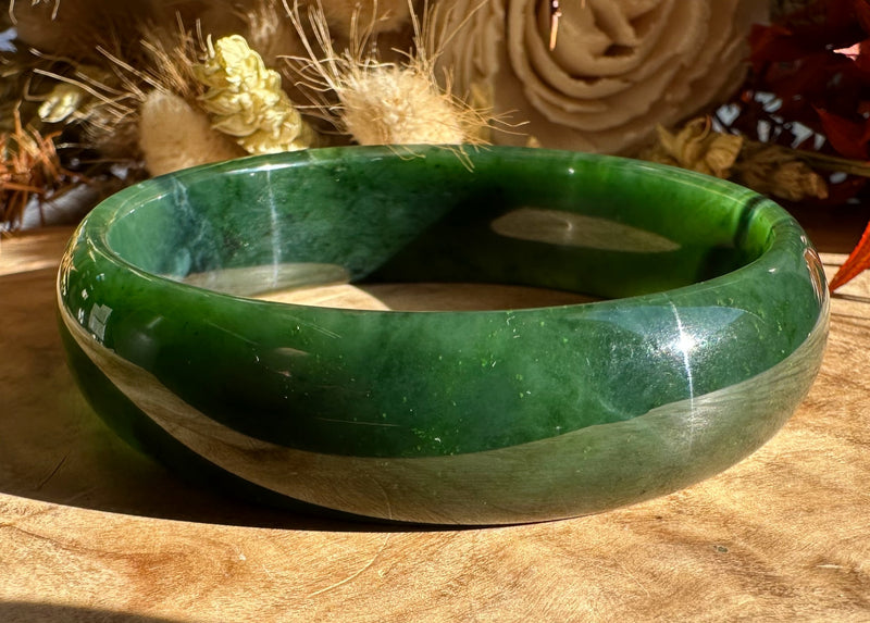 Canadian Jade Bangle - 57.5 x 16mm