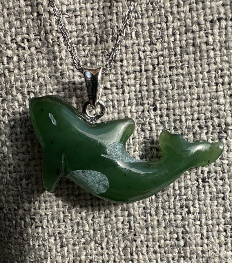 Killer Whale Tail Pendant, 30mm