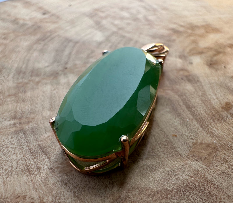 Faceted Siberian Jade Pendant, 18k