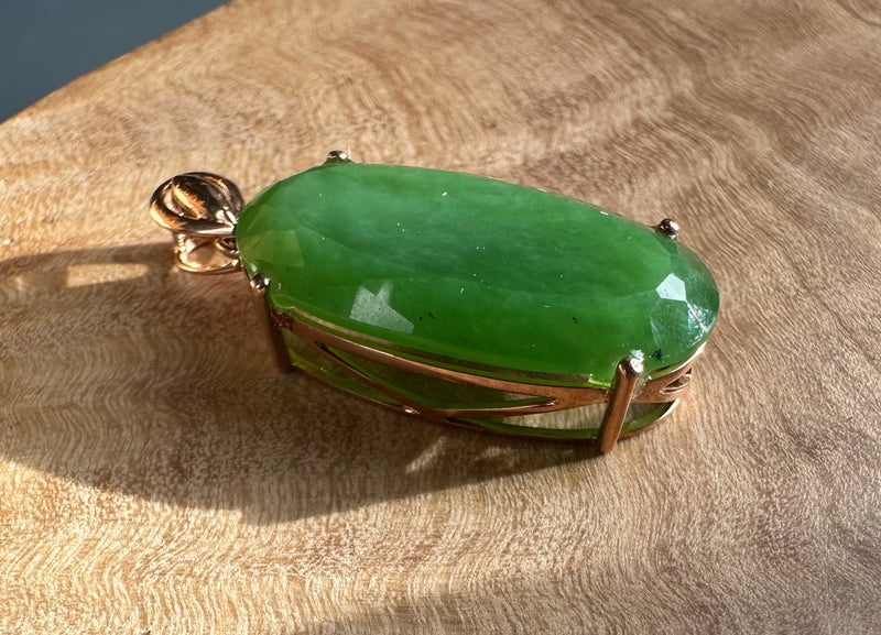 Faceted Siberian Jade Pendant, 18k
