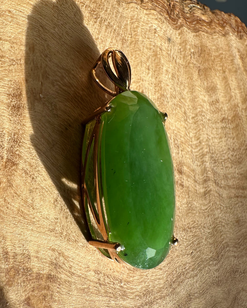 Faceted Siberian Jade Pendant, 18k
