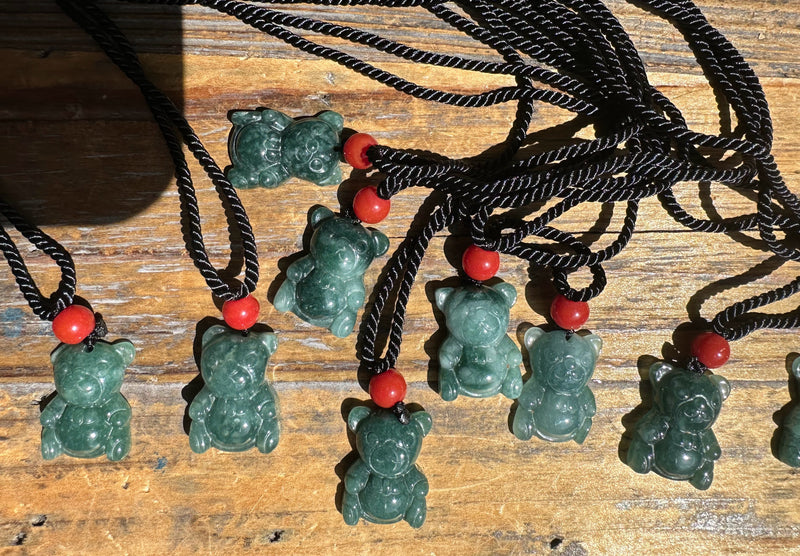 Guatemalan Jadeite Teddy Bear Pendant, 20mm