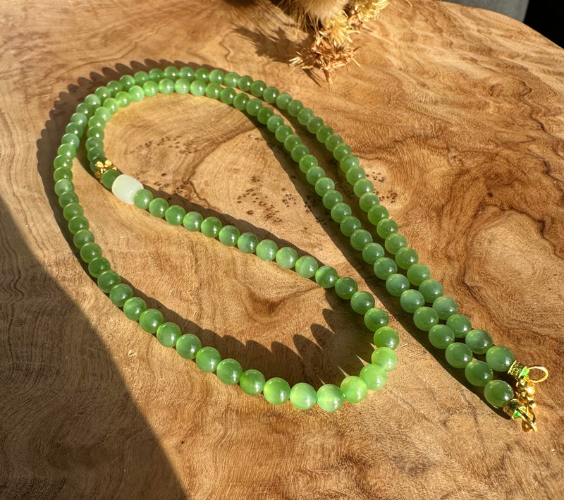 A+ Siberian Nephrite Jade Bead Necklace with 18k Setting