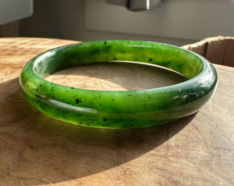 Canadian Jade Bangle 62 x 11.8mm * As is