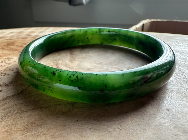 Canadian Jade Bangle 60.5 x 11mm