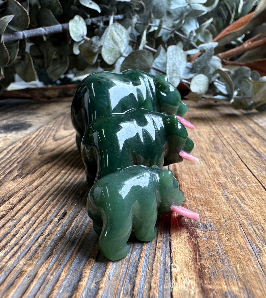Jade Bear with Rhodonite Fish – Jade Mine
