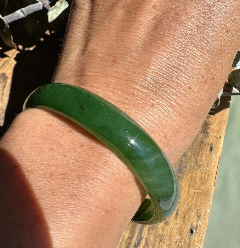 A Grade Ogden Jade Bangle, 60.5 x 12mm